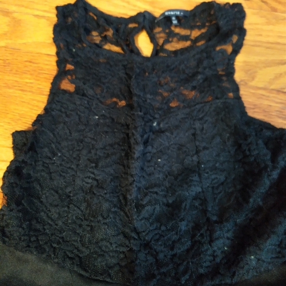 Hearts black lace dress - Picture 4 of 4